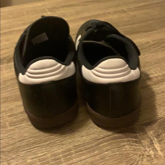 Men’s adidas samba shoes never worn - Picture 3 of 4
